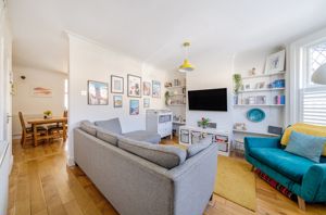 Lounge- click for photo gallery